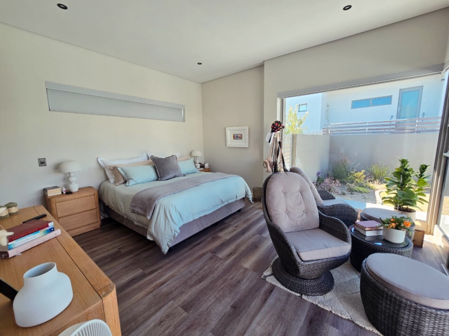 4 Bedroom Property for Sale in Oubaai Western Cape